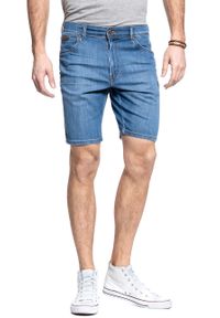 Wrangler - WRANGLER SZORTY MĘSKIE TEXAS SHORT LITE BLUE W11CQ187W 112126019. Materiał: poliester, jeans, materiał, bawełna, denim, elastan. Długość: krótkie. Sezon: jesień, wiosna. Styl: klasyczny