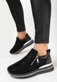Born2be - Czarne Sneakersy na Platformie z Suwakami i Cyrkoniami Difera. Kolor: czarny. Szerokość cholewki: normalna. Obcas: na platformie #1