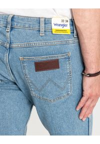 Wrangler - MĘSKIE SPODNIE WRANGLER GREENSBORO AIRY BLUE 112378458 #2