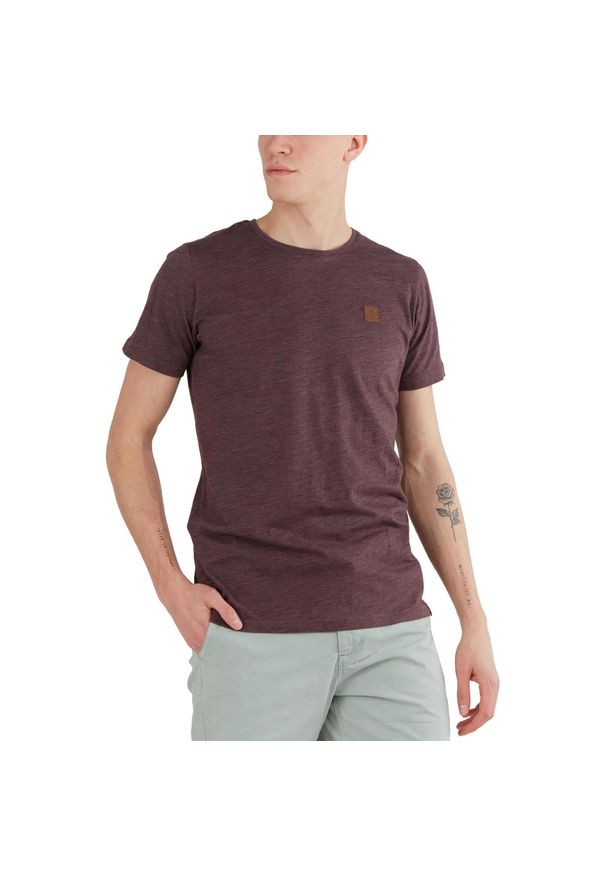 FUNDANGO - T-shirt męski Fundango Jaggy Strukturyzowany krótki rękaw. Kolor: czerwony. Długość rękawa: krótki rękaw. Długość: krótkie