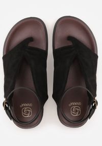 Renee - Czarne Sandały w Stylu Japonek z Paskiem na Palec Imitacji Zamszu Arrierena. Okazja: na co dzień. Zapięcie: pasek. Kolor: czarny. Materiał: zamsz. Sezon: lato. Obcas: na płaskiej podeszwie. Styl: boho, elegancki, wakacyjny, casual #6