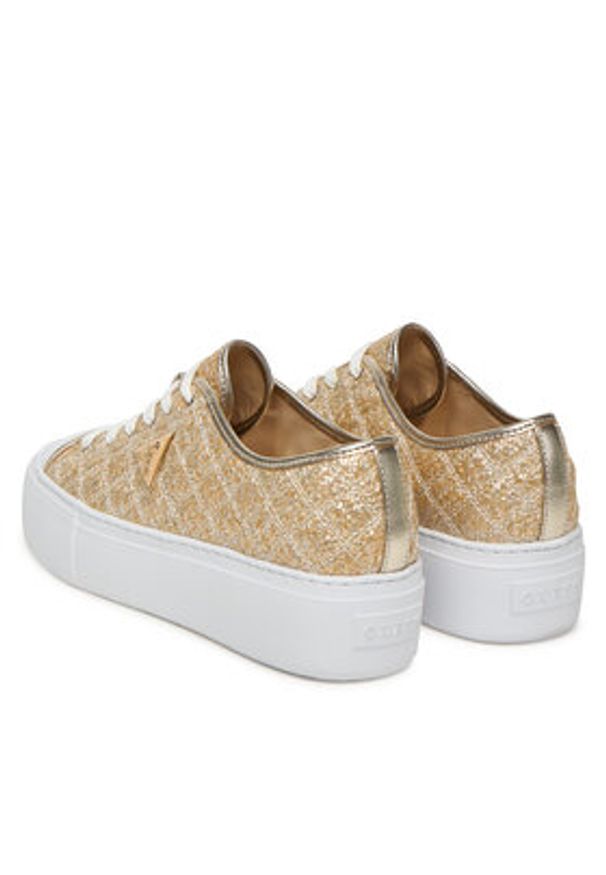 Guess Sneakersy 177169 Złoty. Kolor: złoty. Materiał: materiał