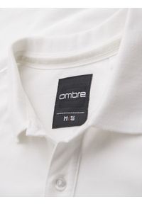 Ombre Clothing - Polo koszulka z bawełnianej dzianiny pique – ecru V7 - Rozmiar: S. Okazja: na co dzień. Typ kołnierza: polo. Materiał: bawełna, dzianina. Długość rękawa: krótki rękaw. Długość: krótkie. Wzór: haft. Styl: casual, elegancki #6
