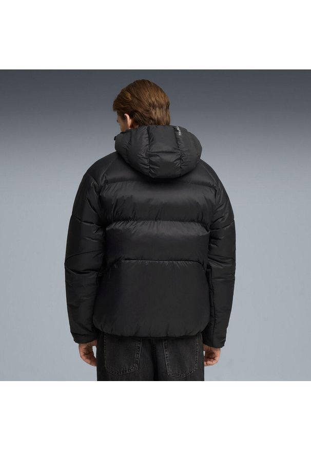 Kurtka męskie Puma tech Primaloft Puffer Jacket Bl. Kolor: czarny. Materiał: poliester, materiał, puch. Technologia: Primaloft. Sport: turystyka piesza