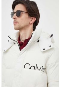 Calvin Klein Jeans kurtka męska kolor biały zimowa. Kolor: biały. Materiał: włókno, materiał. Wzór: nadruk. Sezon: zima #2
