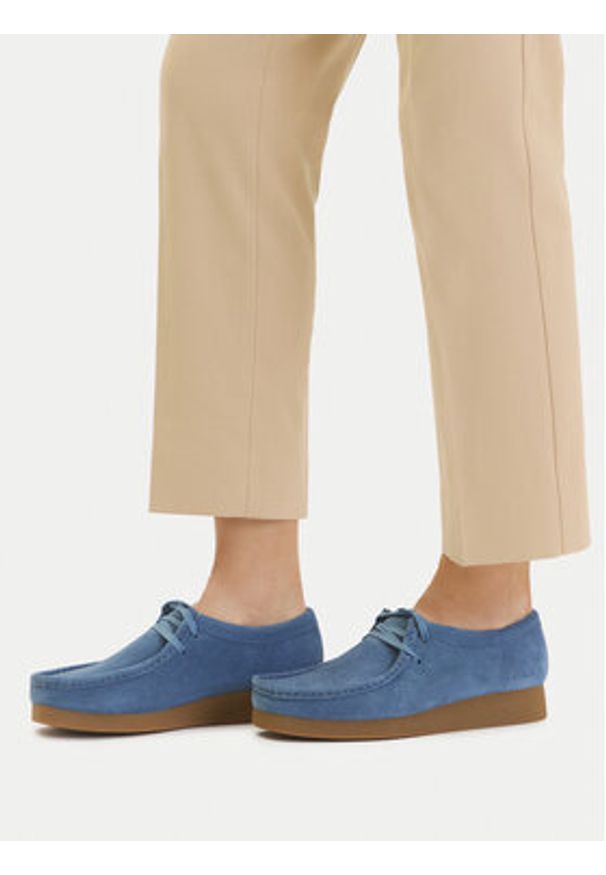 Clarks Półbuty WallabeeEVOSh 26181476 Niebieski. Kolor: niebieski. Materiał: skóra, zamsz