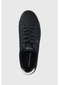 TOMMY HILFIGER - Tommy Hilfiger tenisówki damskie kolor granatowy. Nosek buta: okrągły. Zapięcie: sznurówki. Kolor: niebieski. Materiał: guma #2
