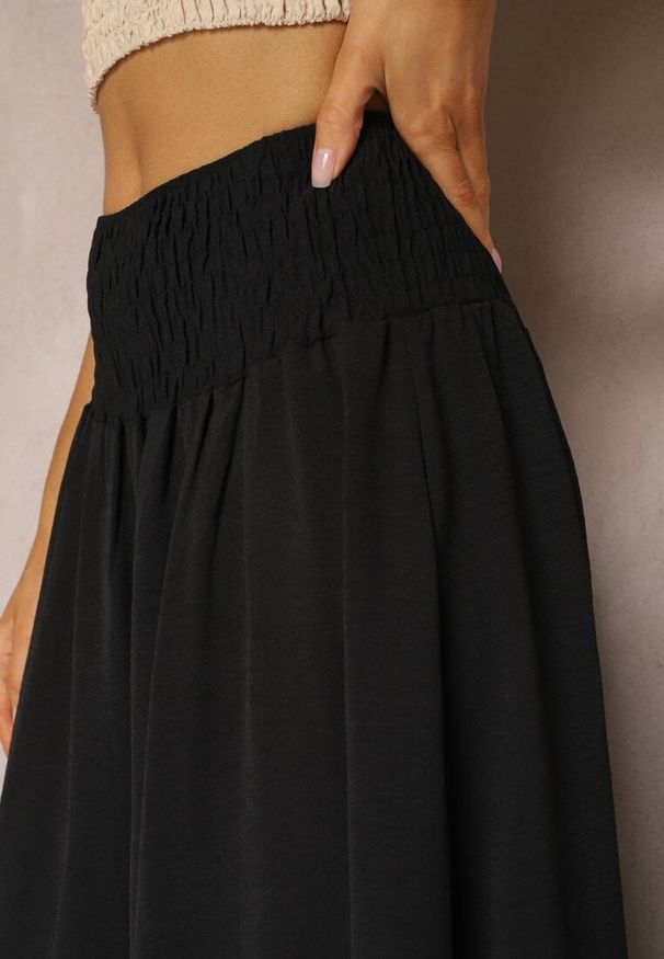 Renee - Czarne Spodnie Szerokie Luźne High Waist Inestria. Stan: podwyższony. Kolor: czarny. Materiał: tkanina. Sezon: lato