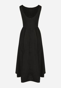 Born2be - Czarna Sukienka Bawełniana o Rozkloszowanym Fasonie z Dekoltem Łódką i Kieszeniami Elenira. Typ kołnierza: dekolt w łódkę. Kolor: czarny. Materiał: bawełna. Typ sukienki: rozkloszowane. Styl: elegancki #6