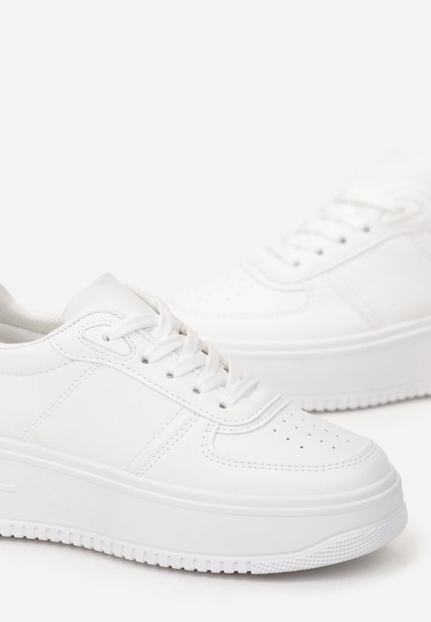Renee - Białe Sneakersy przed Kostkę na Grubej Podeszwie Ameerana. Wysokość cholewki: przed kostkę. Kolor: biały