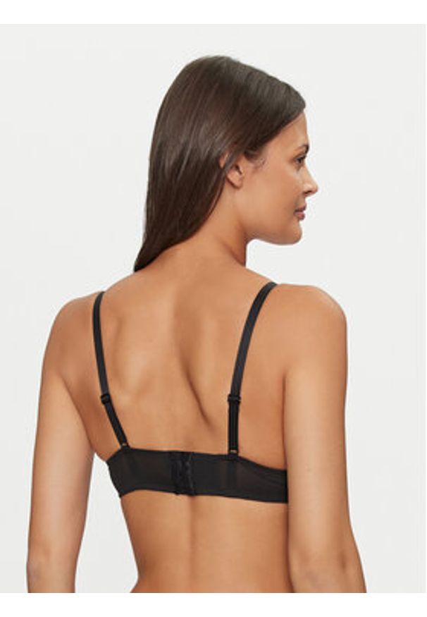 Chantelle Biustonosz push-up Philter C22CNR Czarny. Kolor: czarny. Materiał: syntetyk. Rodzaj stanika: push-up