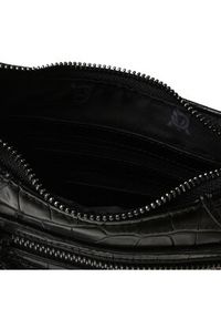 Steve Madden Torebka Bvilma Crossbody SM13001250-02002-BBL Czarny. Kolor: czarny. Materiał: skórzane
