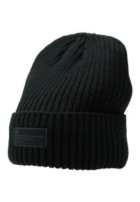 4f - M306 Logo Beanie. Kolor: czarny