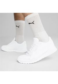 Puma - Buty sportowe ST Runner v3 L PUMA White Gray Violet. Kolor: biały, wielokolorowy, fioletowy, szary. Materiał: guma, mesh, materiał, syntetyk. Sport: turystyka piesza