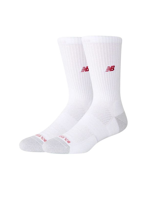 Skarpety New Balance LAS25302WT - białe. Kolor: biały. Materiał: poliester, bawełna, włókno, materiał