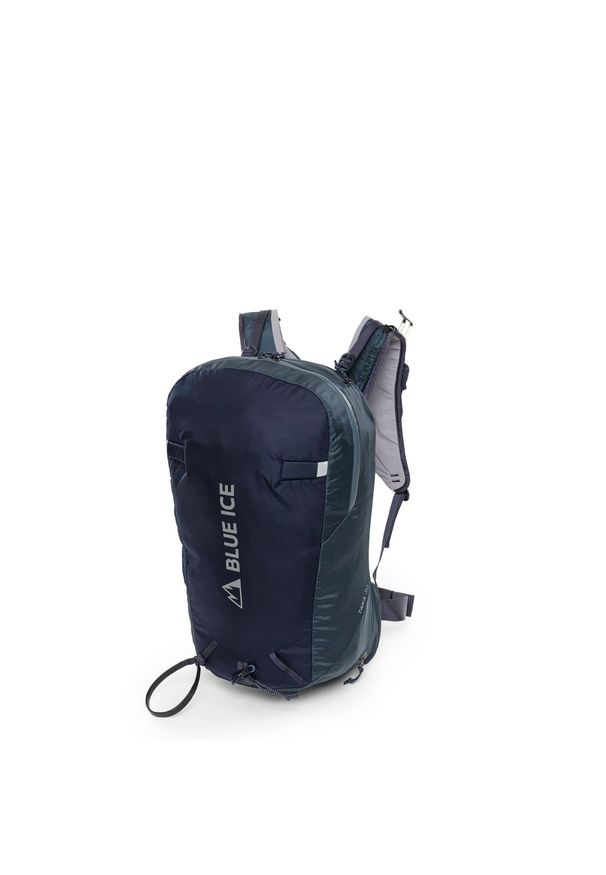 Plecak siturowy Blue Ice Taka Pack 30l - india ink. Kolor: niebieski
