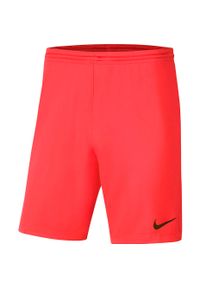 Spodenki piłkarskie męskie Nike Dry Park III treningowe szybkoschnące Dri Fit. Kolor: czerwony. Technologia: Dri-Fit (Nike). Sport: piłka nożna