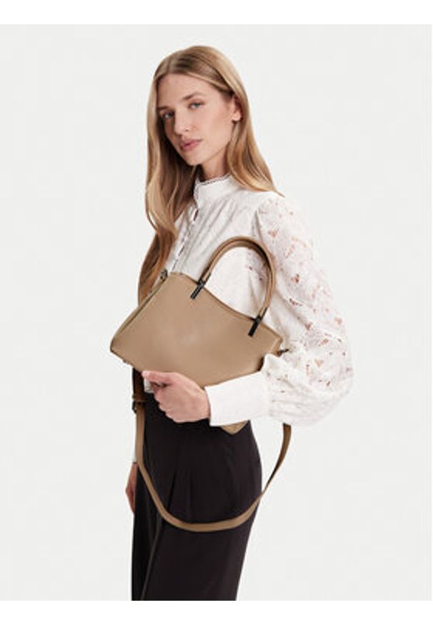Call It Spring Torebka Next Level 13761887 Beżowy. Kolor: beżowy. Materiał: skórzane