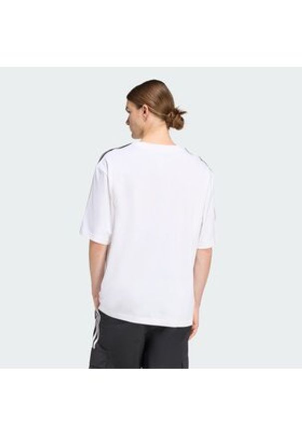 Adidas - adidas T-Shirt adicolor 3-Stripes KD4096 Biały Oversize. Kolor: biały. Materiał: bawełna
