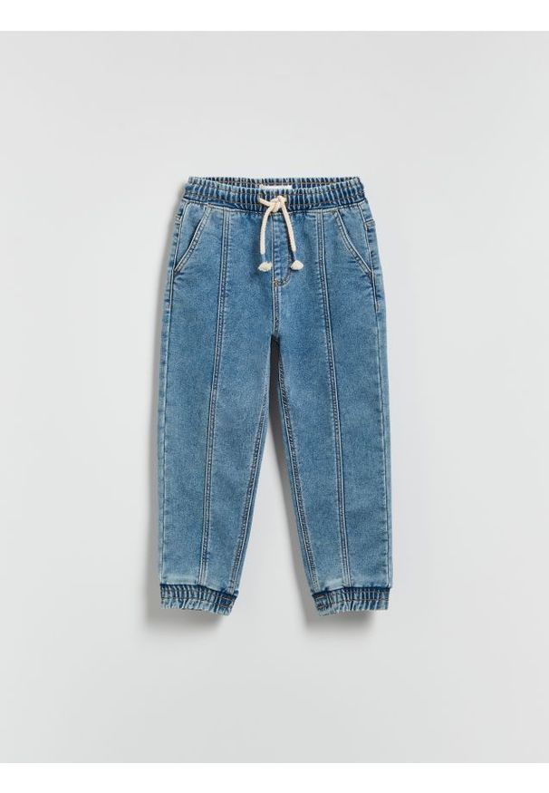 Reserved - Jeansy jogger - niebieski. Kolor: niebieski