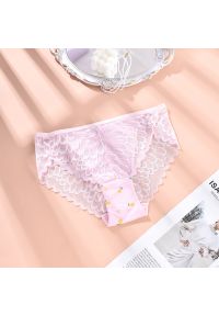 Intica - Figi z koronką klasyczny krój dla codziennej elegancji Erike. Kolor: różowy. Materiał: koronka. Wzór: koronka #1