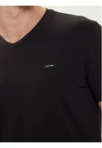 Calvin Klein T-Shirt K10K113492 Czarny Regular Fit. Kolor: czarny. Materiał: bawełna