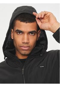 Calvin Klein Kurtka przejściowa K10K113005 Czarny Regular Fit. Kolor: czarny. Materiał: syntetyk #7