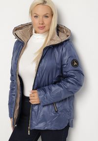 Born2be - Niebieska Pikowana Kurtka o Prostym Kroju z Kapturem ze Ściągaczami Falesaa. Okazja: na co dzień. Typ kołnierza: kaptur. Kolekcja: plus size. Kolor: niebieski. Materiał: jeans. Styl: casual, elegancki #7