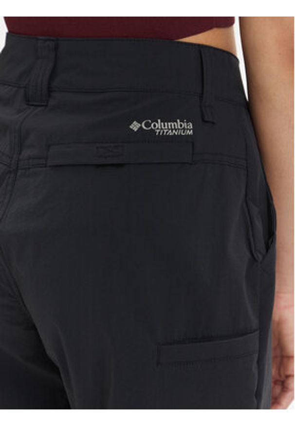 columbia - Columbia Szorty sportowe Summit Valley™ Short 2072494 Czarny Active Fit. Kolor: czarny. Materiał: syntetyk