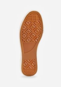 Born2be - Jasnoszare Klasyczne Trampki z Ażurową Cholewką Volirae. Kolor: szary. Materiał: jeans. Szerokość cholewki: normalna. Wzór: ażurowy. Sezon: wiosna, lato. Styl: klasyczny #6