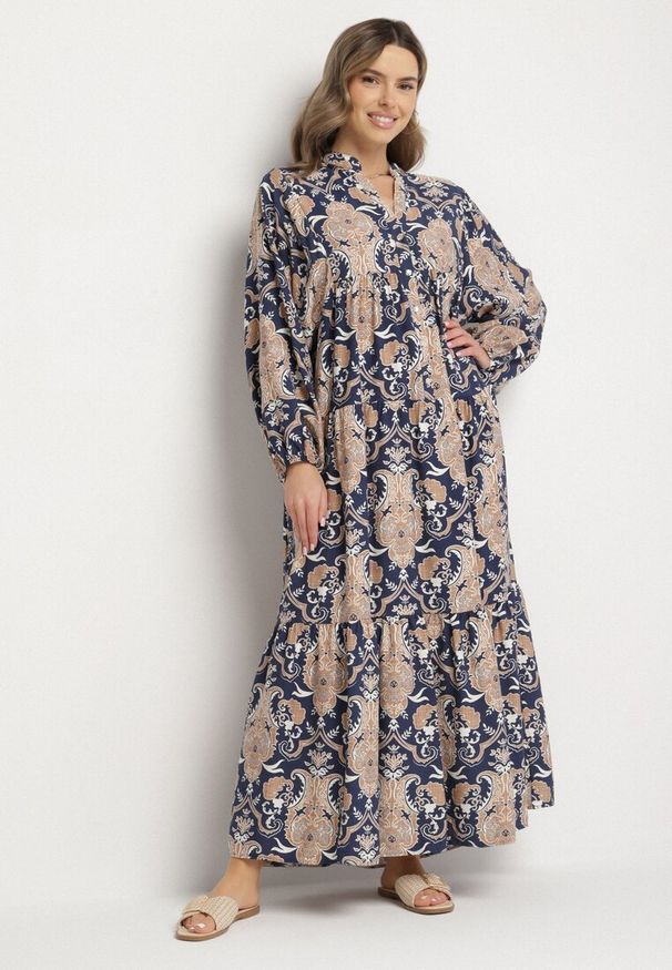 Born2be - Niebieska Wiskozowa Sukienka o Rozkloszowanym Kroju z Dekoltem w Serek Atelida. Okazja: na co dzień. Typ kołnierza: dekolt w serek. Kolor: niebieski. Materiał: wiskoza. Długość rękawa: długi rękaw. Typ sukienki: rozkloszowane. Styl: klasyczny, casual