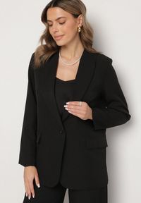 Born2be - Czarna Marynarka Ozdobiona Imitacją Kieszeni Sovzedi. Okazja: na spotkanie biznesowe. Kolor: czarny. Materiał: jeans. Wzór: aplikacja. Styl: elegancki, biznesowy