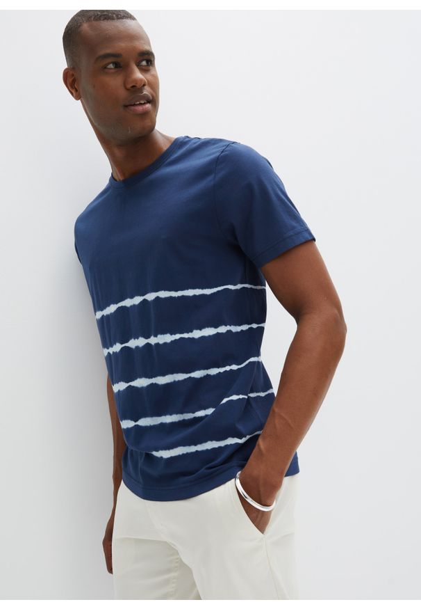 bonprix - T-shirt w batikowy wzór. Kolor: niebieski. Wzór: paski