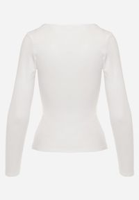 Renee - Biała Bluzka z Elastycznego Materiału o Kwadratowym Dekolcie z Wiskozą Nemosa. Typ kołnierza: dekolt kwadratowy. Kolor: biały. Materiał: wiskoza, materiał. Długość rękawa: długi rękaw. Długość: długie #2