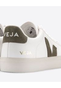 Veja - VEJA - Sneakersy Campo Kaki. Kolor: biały. Materiał: bawełna, guma, zamsz, materiał. Szerokość cholewki: normalna #4