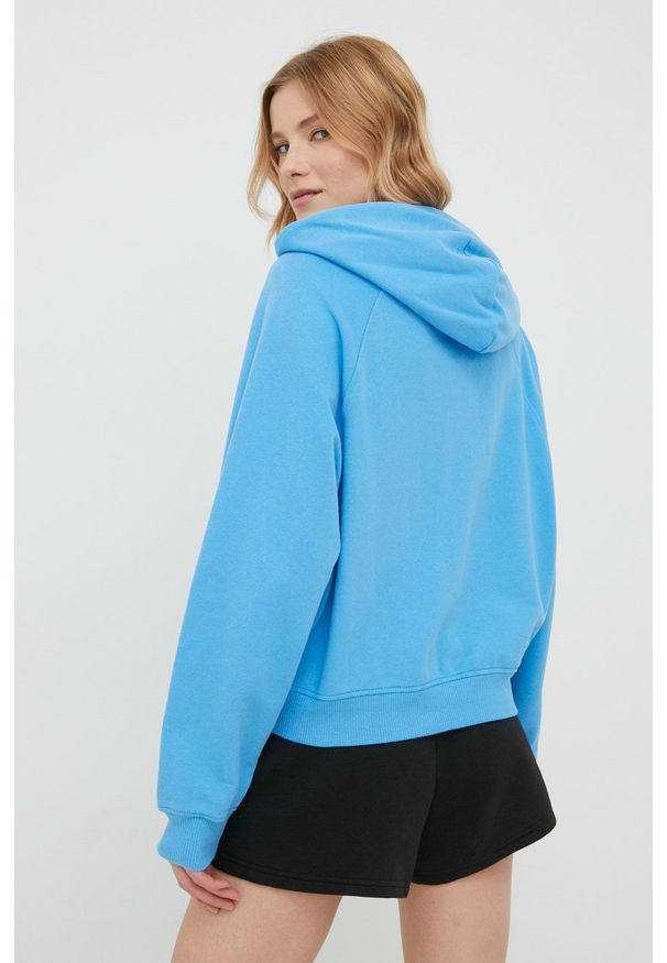 Tommy Jeans bluza damska z kapturem gładka. Typ kołnierza: kaptur. Kolor: niebieski. Materiał: dzianina, włókno, tworzywo sztuczne. Długość rękawa: raglanowy rękaw. Wzór: gładki