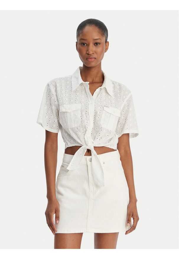 Guess Koszula W6GHA3 WO331 Biały Regular Fit. Kolor: biały. Materiał: bawełna