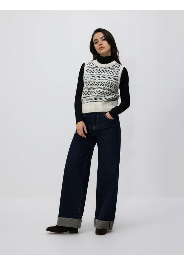 Reserved - Wzorzysta kamizelka - wielobarwny. Materiał: dzianina