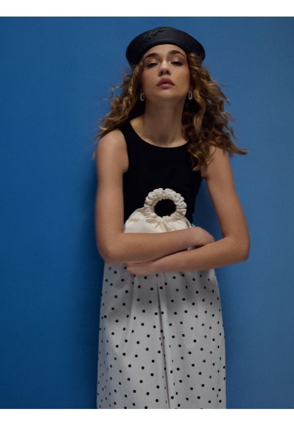 Sinsay - Bawełniana sukienka midi z łączonych materiałów - wielobarwny. Materiał: bawełna, materiał. Długość: midi