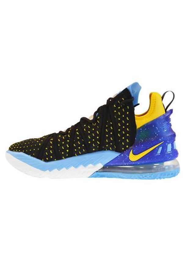 Buty koszykarskie męskie Nike Lebron Xviii Dynasty Minneapolis Lakers. Zapięcie: sznurówki. Kolor: niebieski, żółty, wielokolorowy. Materiał: materiał, tkanina, syntetyk. Szerokość cholewki: normalna. Model: Nike Air Max, Nike Zoom. Sport: koszykówka