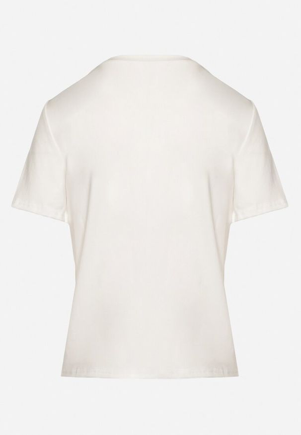 Born2be - Biały Wiskozowy T-shirt w Klasycznym Stylu Arivoria. Okazja: na co dzień. Kolor: biały. Materiał: wiskoza. Wzór: aplikacja, bez wzorów. Styl: klasyczny