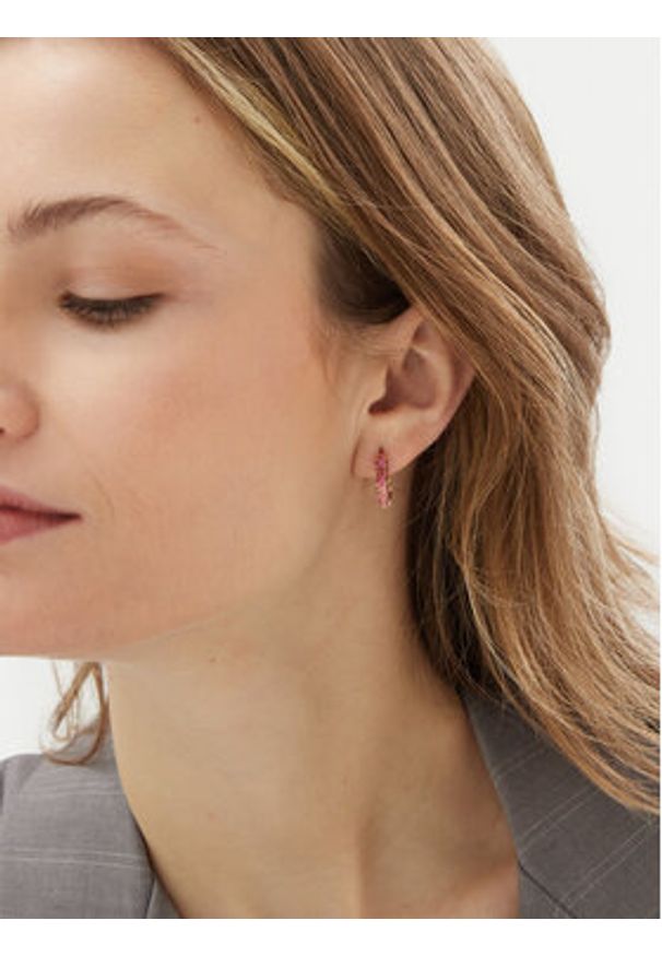 Guess Kolczyki JUBE05 006JW Złoty. Materiał: metalowe. Kolor: złoty
