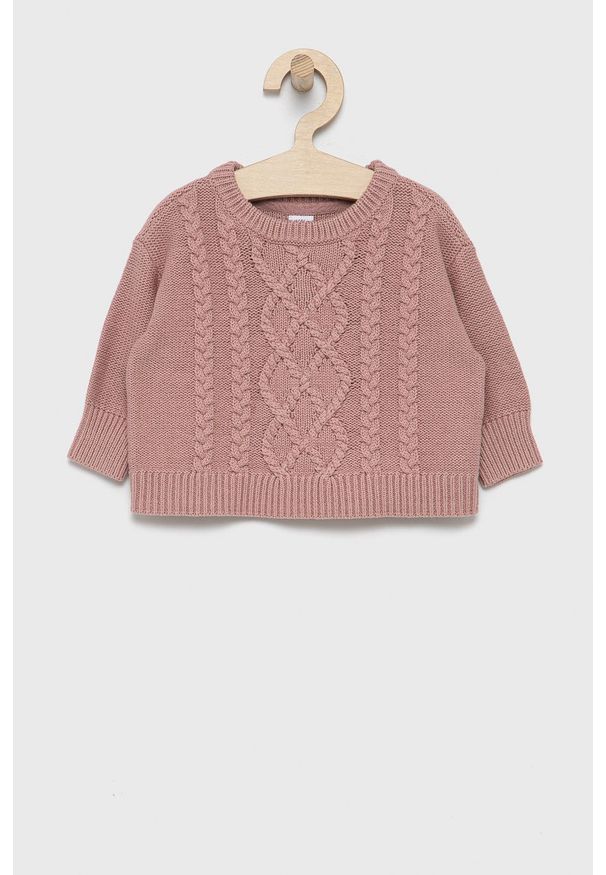 GAP Sweter bawełniany dziecięcy kolor różowy. Kolor: różowy. Materiał: bawełna. Wzór: ze splotem