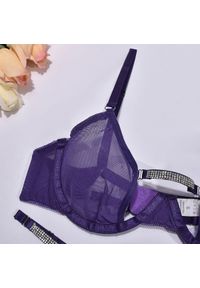 Intica - Komplet bielizny z kryształkami elegancki i wygodny Sinem. Kolor: fioletowy. Materiał: tkanina, materiał. Wzór: aplikacja #10