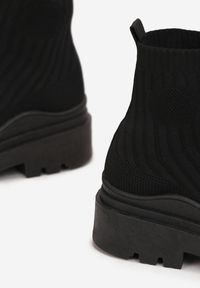 Born2be - Czarne Sneakersy Razia. Wysokość cholewki: za kostkę. Nosek buta: okrągły. Kolor: czarny. Materiał: materiał. Szerokość cholewki: normalna #2