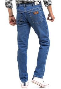 Wrangler - WRANGLER TEXAS SLIM MĘSKIE SPODNIE JEANSOWE BANGING W12SHN58Q