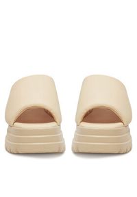 DeeZee Klapki 8602-1A Écru. Materiał: materiał #5