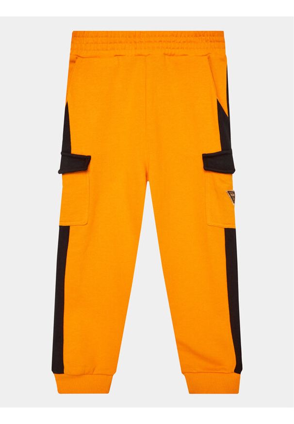 Guess Spodnie dresowe L3YQ12 KA6R3 Pomarańczowy Regular Fit. Kolor: pomarańczowy. Materiał: bawełna