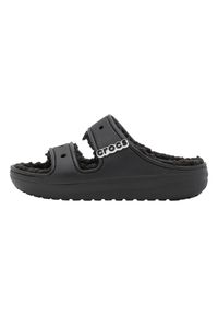 Klapki damskie Crocs Classic Cozzzy Sandal. Zapięcie: bez zapięcia. Kolor: czarny. Materiał: guma, syntetyk, materiał. Sport: turystyka piesza #1