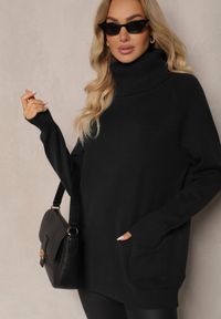 Renee - Czarny Casualowy Golf z Domieszką Wiskozy Ozdobiony Małymi Kieszeniami Viasya. Okazja: na co dzień. Typ kołnierza: golf. Kolekcja: plus size. Kolor: czarny. Długość: długie. Wzór: aplikacja. Materiał: wiskoza. Długość rękawa: długi rękaw. Styl: casual #3